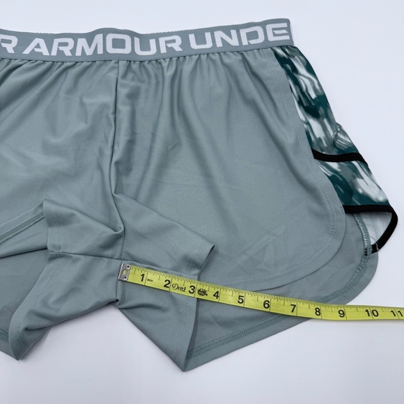 NWT Under Armour Women’s Play Up Inset Shorts Green Large Moisture-Wicking - Picture 10 of 11